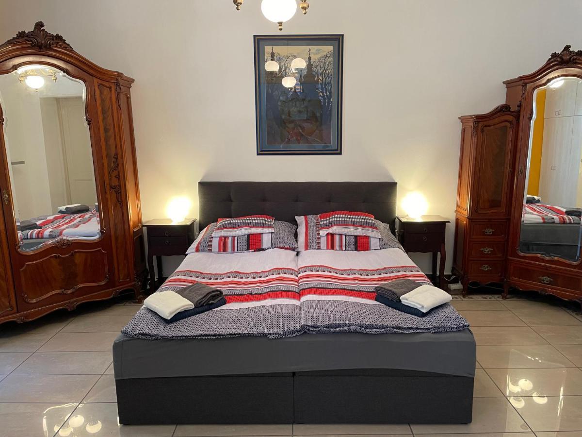 Buda Castle Apartment บูดาเปสต์ ภายนอก รูปภาพ