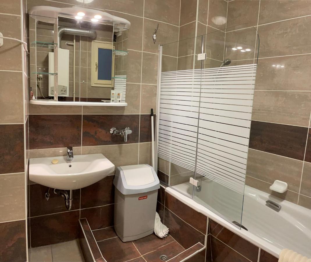 Buda Castle Apartment บูดาเปสต์ ภายนอก รูปภาพ